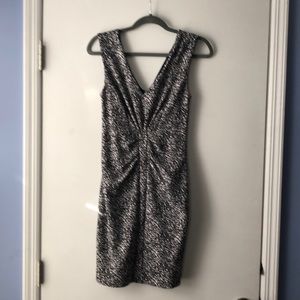 Sleeveless dress